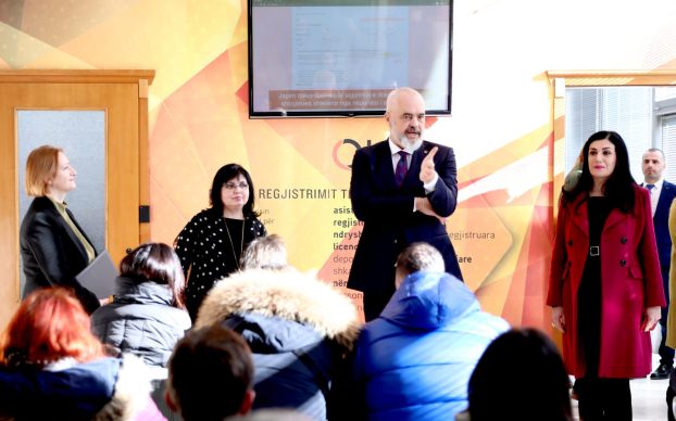 Reforma dixhitale e sherbimeve- Rama: Nga sot dokumentet qe kerkon QKB meren online